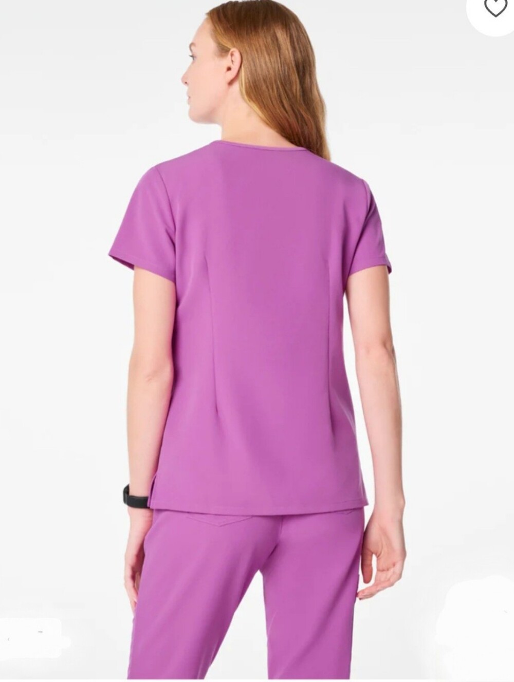 FIGS CATARINA SCRUB TOP - Picture 2 of 7